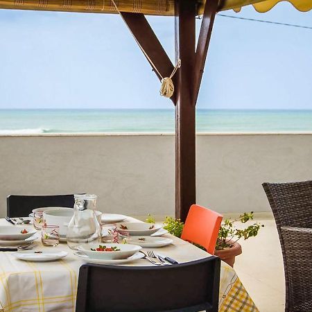 Arisa -Terrazza Privata 60 Mq Sulla Spiaggia Donnalucata (Sicily) Exterior photo